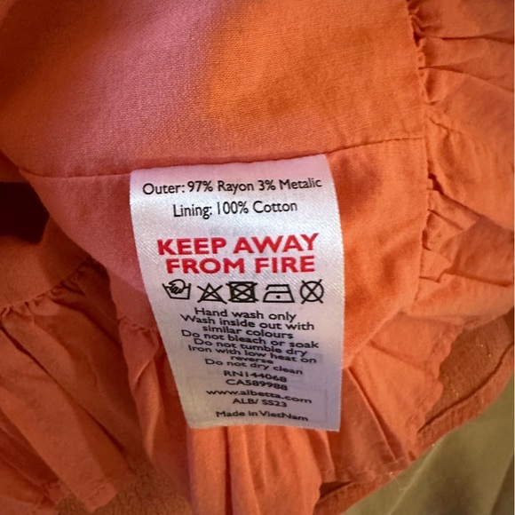 ๐3/$20๐ Albetta Girls 1-2 size dress - Picture 5 of 5